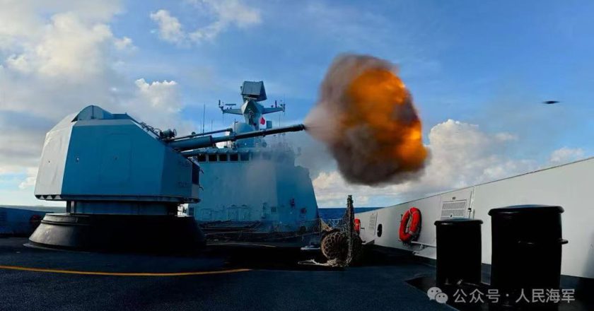 日中关系紧张 共军近日渤海、黄海密集展开军事演训