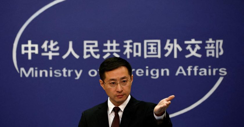 陆外交部再度警告日本 胆敢介入台海事务必遭迎头痛击