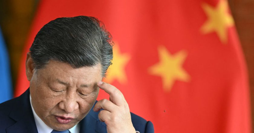 表面强大的习近平难掩困局