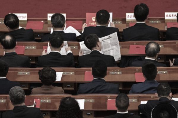 紧日子变苦日子，党媒匆忙“灭火”