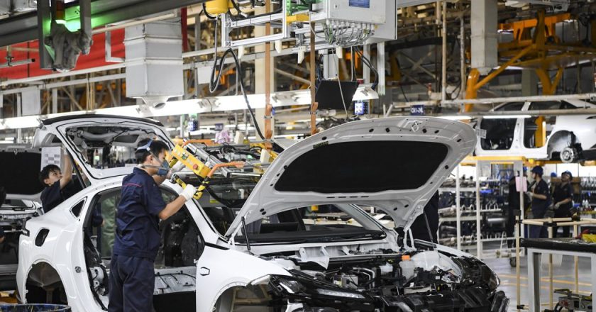 新自驾时代开启！重庆发出大陆首张L3自驾专用正式牌号