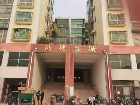 河北涿州一小區交房後16年不給辦房產證？