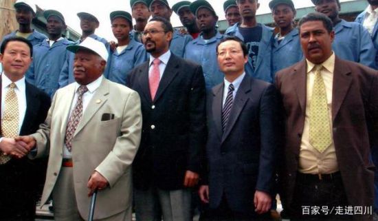 《當今奇人周興和》勵志小說連載之三十九 ● 撲朔迷離的車禍