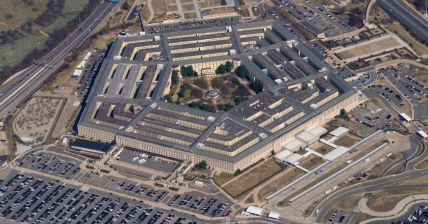 美軍和情報機構被要求擁抱人控智能