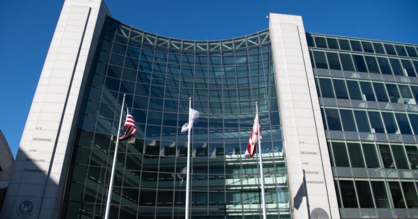 聯邦調查局逮捕了在X平台上襲擊美國證交會賬戶的黑客嫌疑人