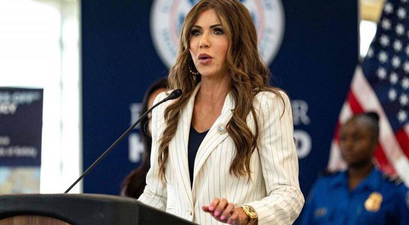 美国机场取消脱鞋安检 20年不受欢迎政策将废除