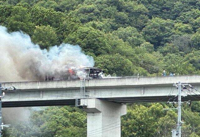 日本德岛高速公路巴士、卡车相撞起火 酿2死4重伤8轻伤