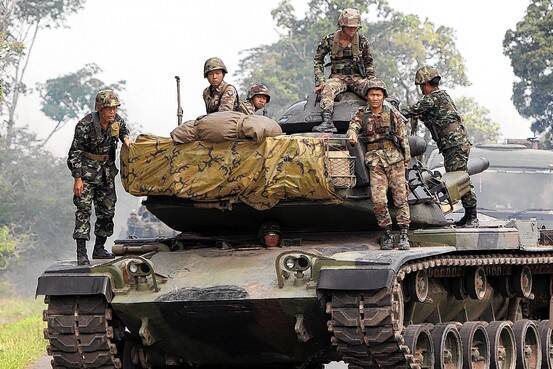 剑指泰国？柬埔寨总理宣布2026年恢复征兵