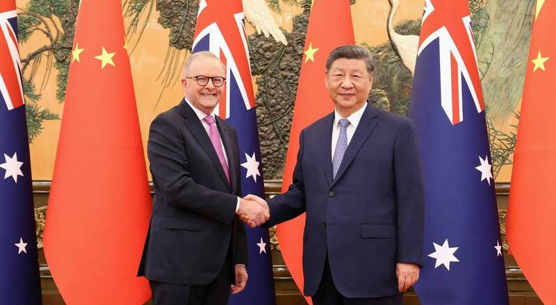 艾班尼斯访中插曲！澳媒北京拍摄遇阻 中国保全要求交出影片